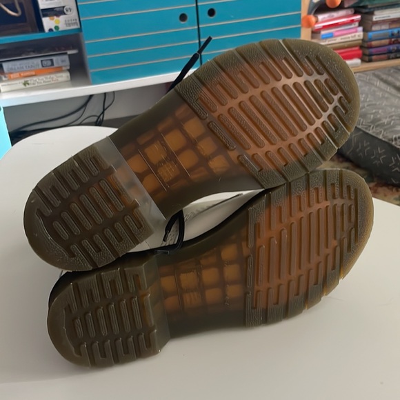 1460 SMOOTH LEATHER LACE UP BOOTS - Picture 6 of 7